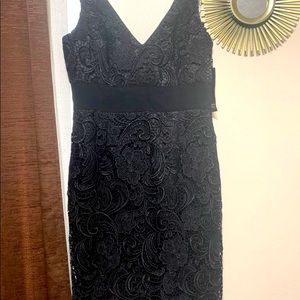 NWT Adrianna Papell Black Overlay V Back Dress